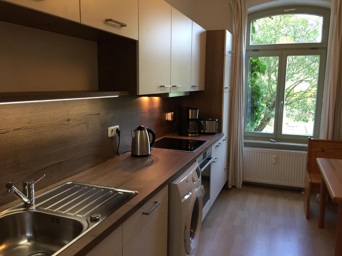 Ferienwohnung Huttenstrasse Halle Halle  外观 照片