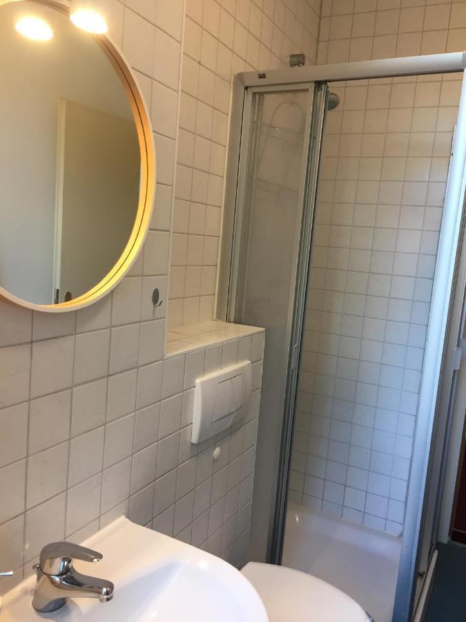 Ferienwohnung Huttenstrasse Halle Halle  外观 照片